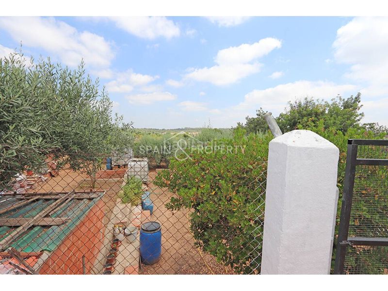 Foto 343a6a9d-44eb-4ba7-871a-86139c229f5f. Xalet amb aparcament piscina a Monserrat