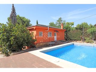 Xalet  Calle poligono 11. Chalet en venta en suelo rústico en turís