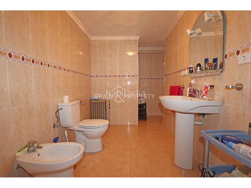 Foto 58bf5628-82e9-4330-bfe6-f00144613d28. Xalet amb calefacció piscina a Turís