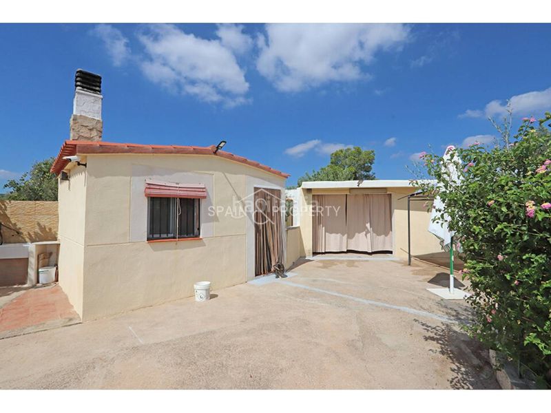Foto 85cdd6e8-961d-4a62-bd39-29375228bd86. Masia amb aparcament piscina a Montroi / Montroy