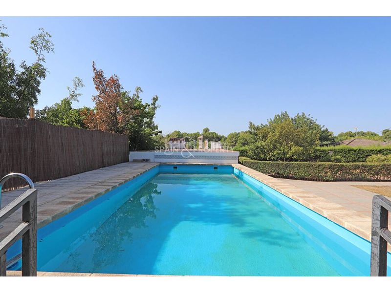 Foto af30675c-2789-4d20-ad6d-cb194ee379f7. Xalet amb aparcament piscina a Turís