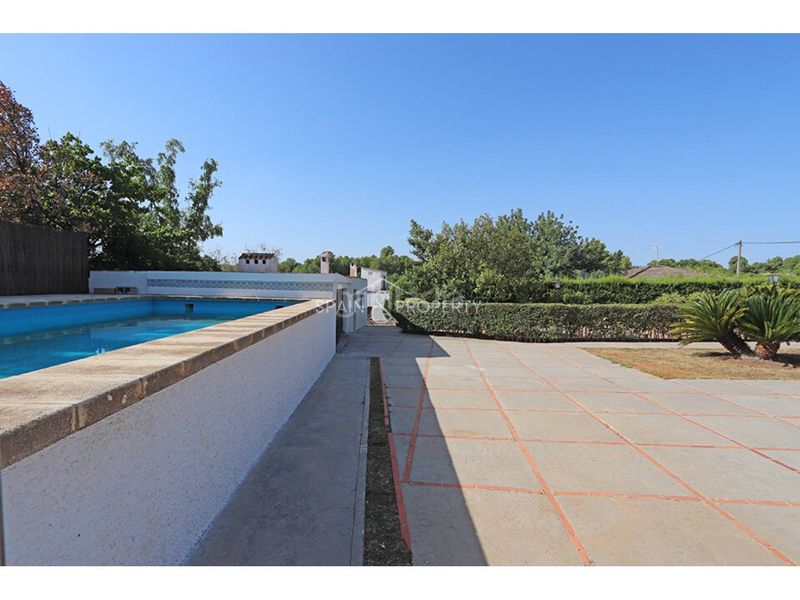 Foto b99a1f8a-e0b6-4555-9f74-fa66c3240051. Xalet amb aparcament piscina a Turís