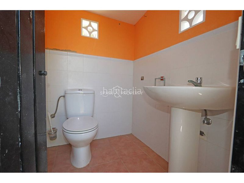 Foto bc30f8c9-4ce6-4e44-b84f-1817c111b022. Xalet amb aparcament piscina a Turís