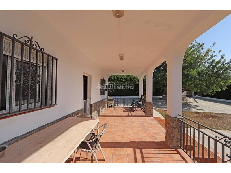 Foto e3be43af-995e-4bd9-9c10-80c6e5f28620. Xalet amb aparcament piscina a Turís