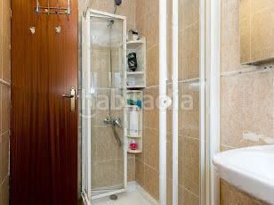Foto 79d3f23b-ca42-4dd4-8af3-2198141bc754. Rent flat in calle real de cartuja 63 in San Ildefonso Granada
