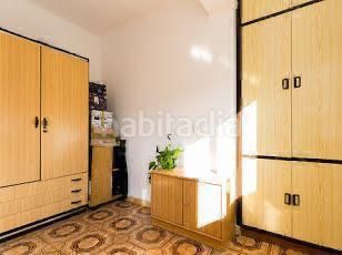 Foto f9b27869-7da6-4b7d-b167-13a81db28e09. Rent flat in calle real de cartuja 63 in San Ildefonso Granada