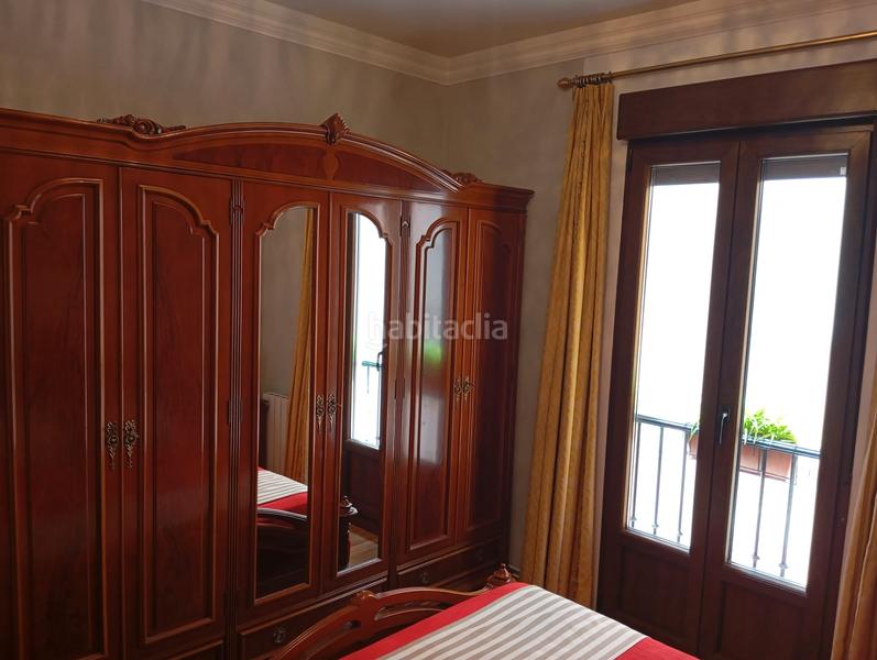 Foto 7ca86ce2-fa06-44e8-9fdd-84cd6186f148. Casa adosada en calle piedra santa 8 en San Matías - Realejo Granada