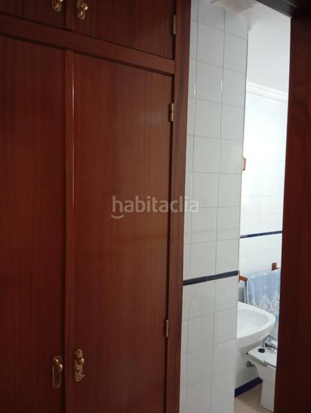 Foto a145c6d4-2811-4376-8929-bc5be2712593. Casa adosada en calle piedra santa 8 en San Matías - Realejo Granada