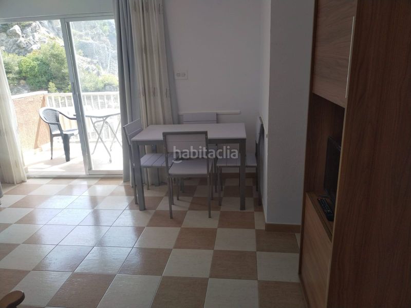 Foto 2f08b0ca-b29e-4be8-97c5-533210fd8b3a. Rent flat in paseo reina sofía 3 in Velilla - Velilla Taramay Almuñécar