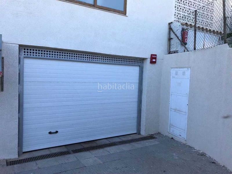 Foto ec1ad03f-48e9-41fd-9b8d-eb2ebb4ee66a. Parking voiture dans L´Albir Alfàs del Pi (l´)