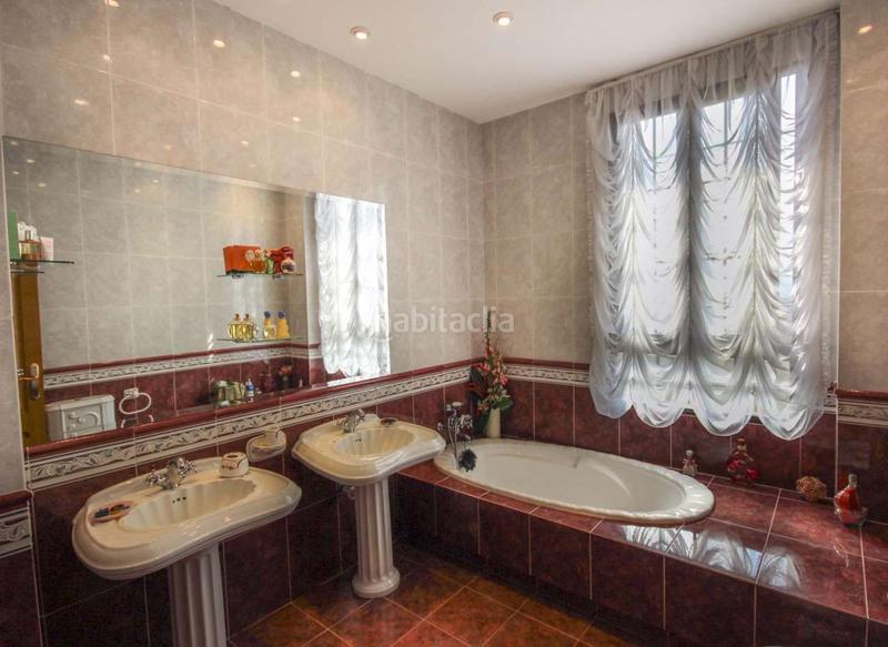 Foto 66fc0498-224e-4ce2-91dc-599bb9f3e00a. Chalet gran villa de lujo en venta en Sierra Helada Benidorm