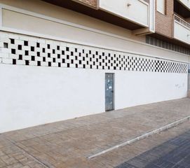 Geschäftsraum in Pueblo-Ubanizaciones. Local en alfaz del pi con permisos para conversión en viviendas