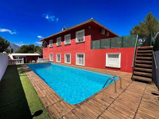 Chalet en L´Albir. 2 villas independientes en el albir  venta conjunta
