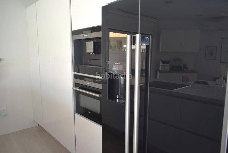 Foto d04b8db1-f83e-44fe-a53a-2caca8e565af. Casa aparellada amb calefacció aparcament piscina a Alfàs del Pi (l´)