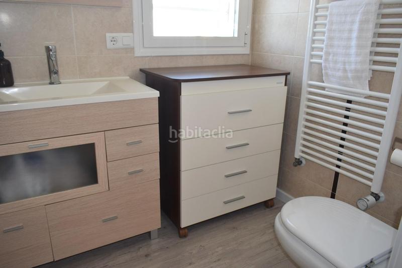 Foto dbc23473-78be-4745-b3c7-e6b94725990d. Casa aparellada amb calefacció aparcament piscina a Alfàs del Pi (l´)