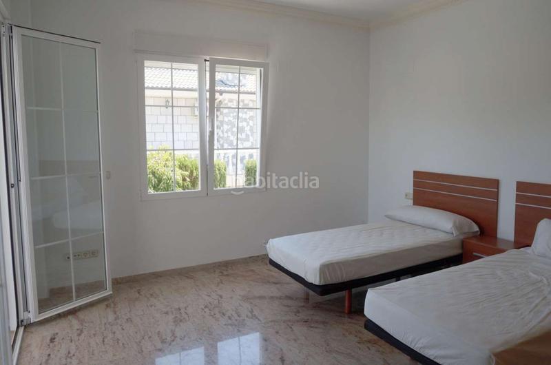 Foto b55e2498-e513-455c-8a18-bab922c9060b. Chalet with parking pool in Pueblo-Ubanizaciones Alfàs del Pi (l´)