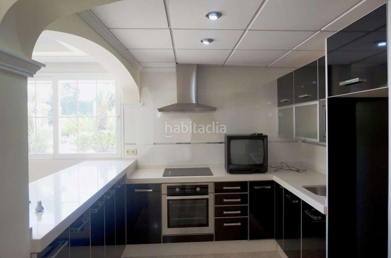 Foto cd577814-28b1-443e-96ee-e43d066aa361. Chalet with parking pool in Pueblo-Ubanizaciones Alfàs del Pi (l´)