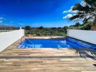 Casa a El Tossal-Bello Horizonte. Encantador bungalow en la nuca con piscina privada