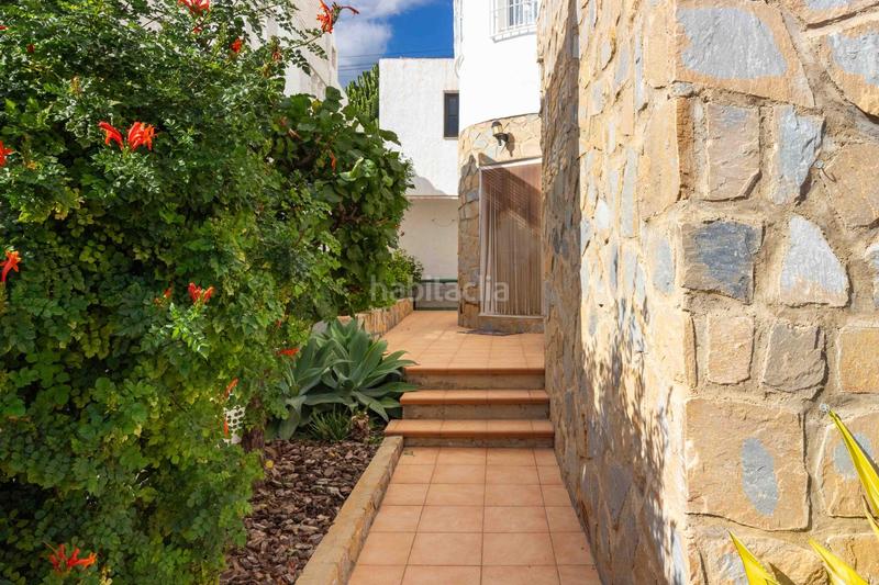 Foto 4c0431a9-d1a7-4ce5-a4db-eba4f12a7f4e. Chalet  con impresionantes vistas y 2 apartamentos independientes en Alfàs del Pi (l´)