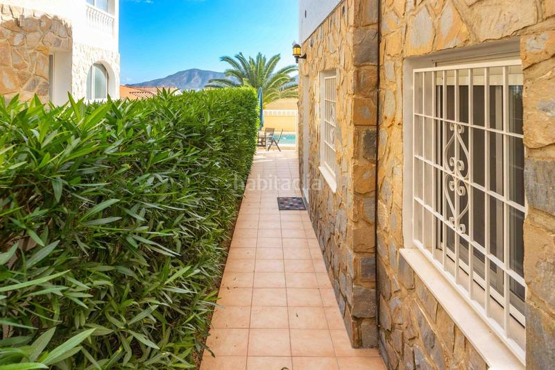 Foto c5f456b9-1fe0-45c8-8dd0-b2f51ecca7fc. Chalet  con impresionantes vistas y 2 apartamentos independientes en Alfàs del Pi (l´)