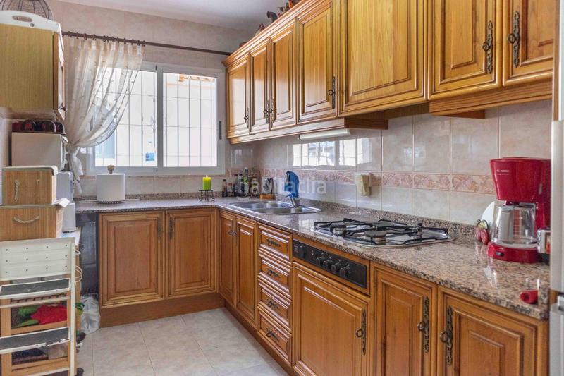 Foto d0fd1d1b-7a62-4987-b30f-abbf2b6ede3a. Chalet  con impresionantes vistas y 2 apartamentos independientes en Alfàs del Pi (l´)