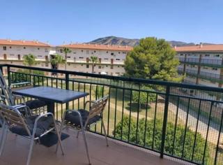 Apartment in Pueblo-Ubanizaciones. Apartamento de 2 dormitorios para inversión en zona privilegiada
