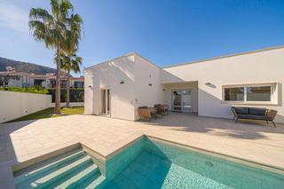 Chalet en L´Albir. Fantástica villa en el albir con gran parcela