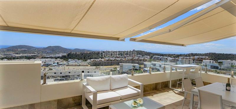 Foto 6162d670-a32e-490c-8be3-10bfda3a3920. Apartment with parking pool in Finestrat pueblo Finestrat