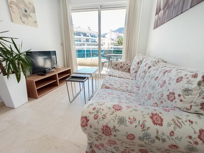 Foto 1e943d37-baab-462c-b070-0a7801996815. Apartamento  de esquina de 2 dormitorios y 2 baños, plaza de garaje y piscina cubierta en albir en Alfàs del Pi (l´)