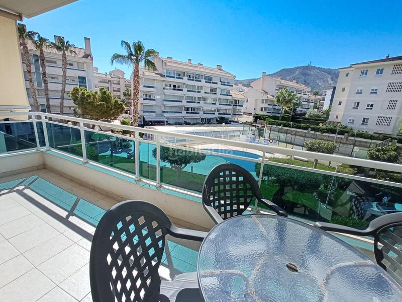 Foto a70f2772-b935-4d42-aae8-446d0e018ac2. Apartamento  de esquina de 2 dormitorios y 2 baños, plaza de garaje y piscina cubierta en albir en Alfàs del Pi (l´)