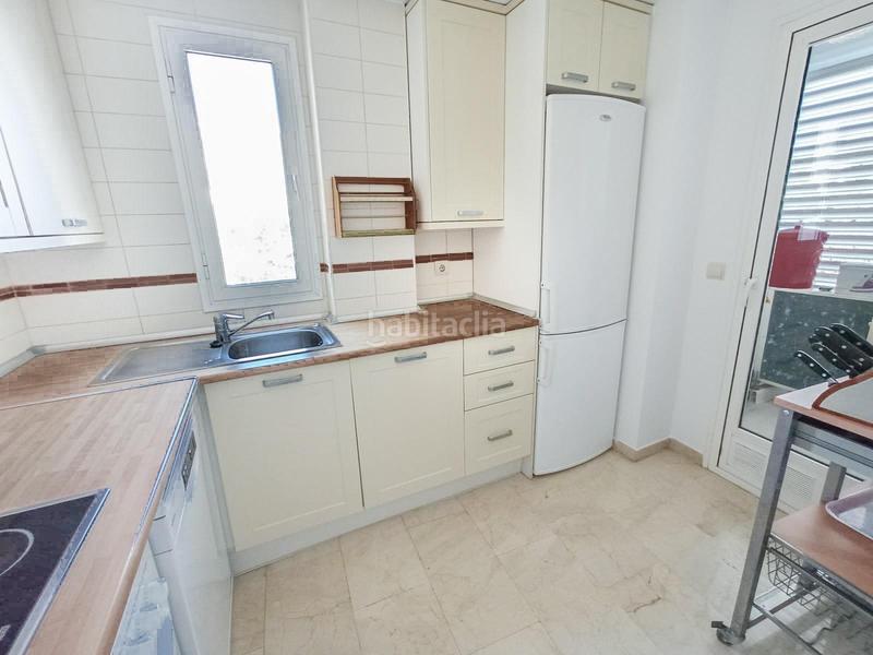 Foto d8aed1fe-3632-46f9-9b98-398ea5473749. Apartamento  de esquina de 2 dormitorios y 2 baños, plaza de garaje y piscina cubierta en albir en Alfàs del Pi (l´)