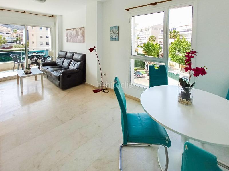 Foto 09411cec-4688-46d4-87e1-85c16aaf510d. Apartamento  de esquina de 2 dormitorios y 2 baños, plaza de garaje y piscina cubierta en albir en Alfàs del Pi (l´)