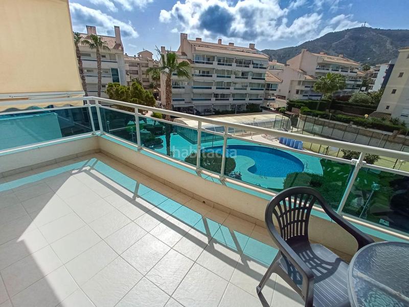 Foto 8e1bd036-b720-43c6-af65-9c3128b57328. Apartamento  de esquina de 2 dormitorios y 2 baños, plaza de garaje y piscina cubierta en albir en Alfàs del Pi (l´)