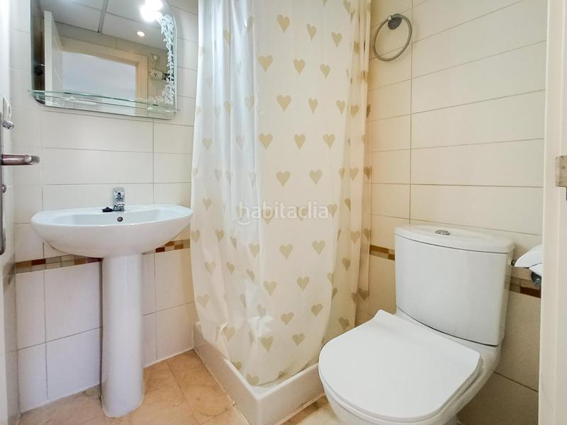 Foto b5c04623-bc6c-43f2-b837-cf02114195d4. Apartamento  de esquina de 2 dormitorios y 2 baños, plaza de garaje y piscina cubierta en albir en Alfàs del Pi (l´)
