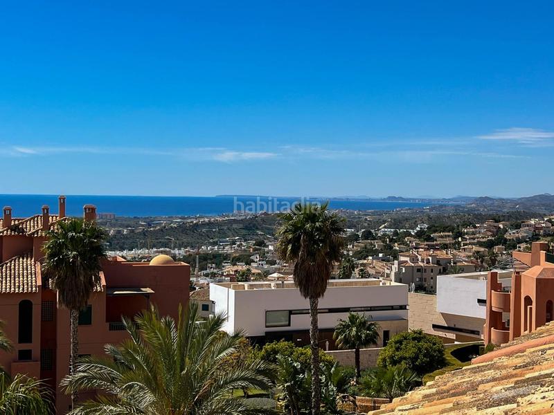 Foto 134b89d5-6757-43ce-a00f-dd68e20a7b0f. Piccolo appartamento con parcheggio piscina in Golf Bahía Finestrat