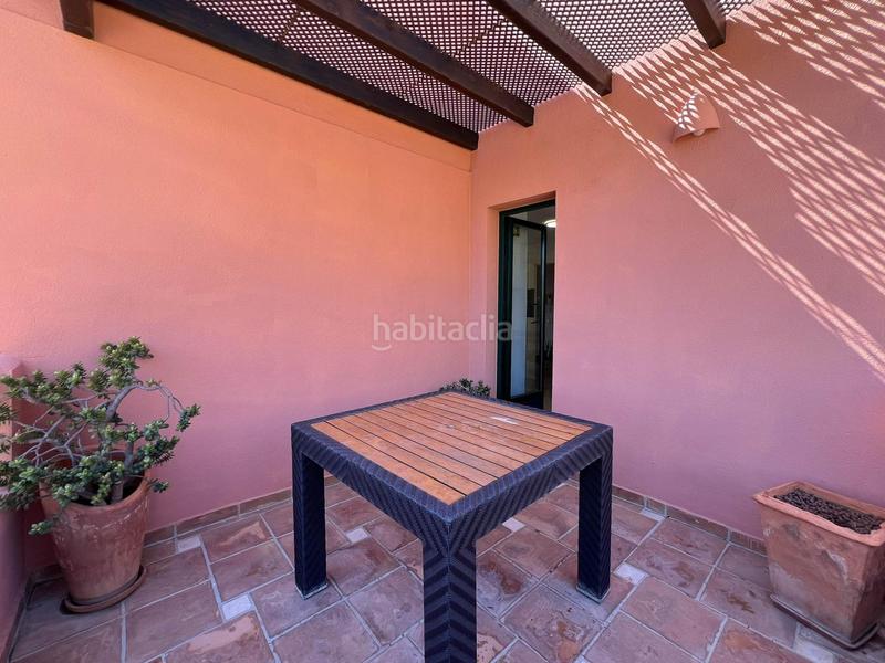 Foto 85c587c4-ef1c-4b28-90ff-e81ac8755b91. Piccolo appartamento con parcheggio piscina in Golf Bahía Finestrat