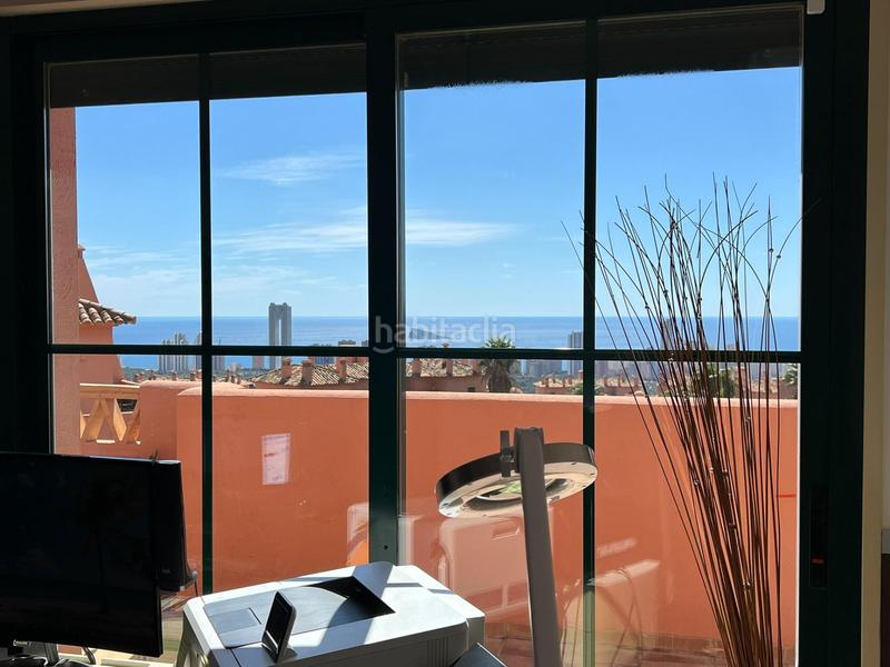 Foto 9647b1b6-5b01-4cb2-9978-b38c2f257643. Piccolo appartamento con parcheggio piscina in Golf Bahía Finestrat