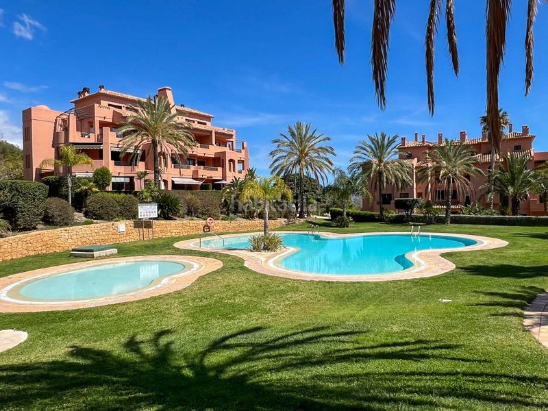 Foto 9a930852-50c3-4bd3-995b-7d192d0a26ae. Apartament amb aparcament piscina a Golf Bahía Finestrat