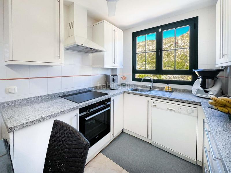 Foto e86a32ce-dfc6-46d6-8763-02ddf1345c0b. Piccolo appartamento con parcheggio piscina in Golf Bahía Finestrat