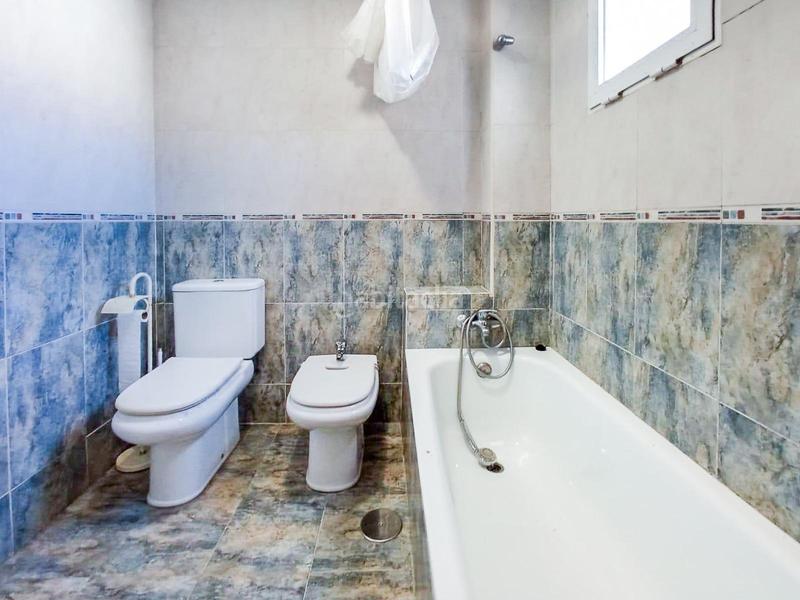 Foto 1cc35591-ea1f-4ba1-a977-a7225e9052c9. Casa adosada adosado de 3 dormitorios con garaje doble y piscina a 1km del centro de alfaz del pi en Nucia (la)