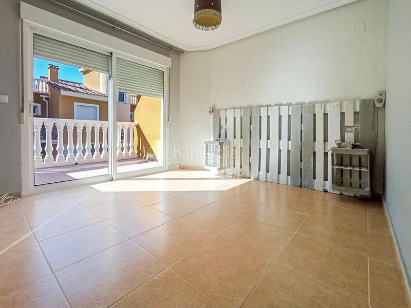 Foto c4e05d25-2869-4999-b47c-65fdfe420e3f. Casa adosada adosado de 3 dormitorios con garaje doble y piscina a 1km del centro de alfaz del pi en Nucia (la)