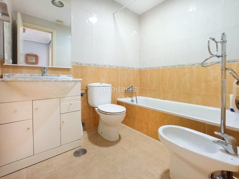 Foto cfe07d52-5d14-4132-a48f-347a96825455. Casa adosada adosado de 3 dormitorios con garaje doble y piscina a 1km del centro de alfaz del pi en Nucia (la)