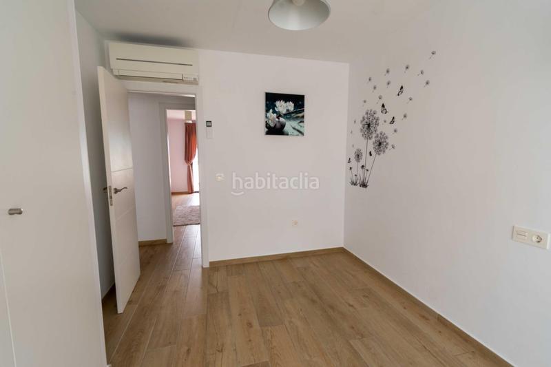 Foto 0bef6355-fc66-48ad-9797-457b8c377c39. Reihenhaus mit parking pool in L´Albir Alfàs del Pi (l´)