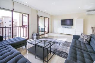 Rent Apartment in Pueblo-Ubanizaciones. Moderno apartamento a pocos pasos de la playa en albir