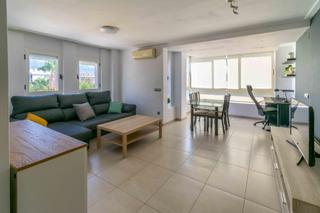 Lloguer Apartament a L´Albir. Apartamento de un dormitorio doble y uno simple con piscina comu