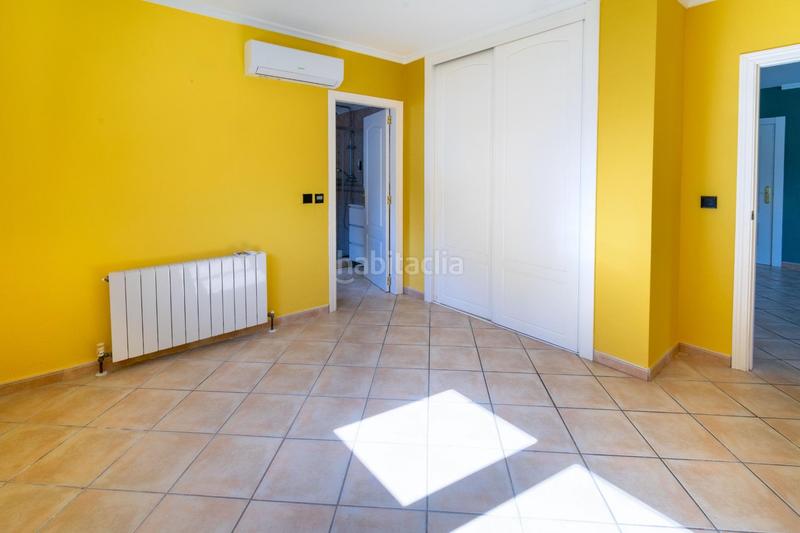 Foto 0da90449-937f-4937-b609-d2730f712885. Chalet  independiente de 200m2 con 538m2 de parcela, cuatro dormitorios, garaje y piscina en zona tranquila del albir en Alfàs del Pi (l´)