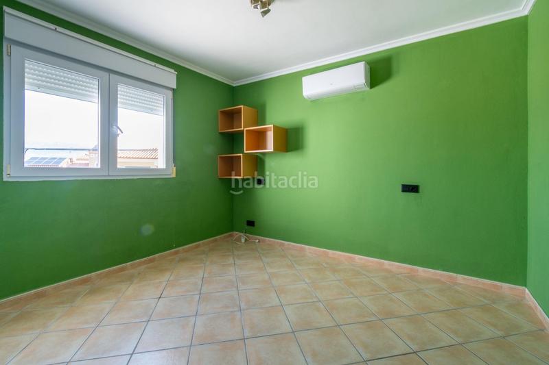 Foto 92aad9eb-e20c-43e1-9a17-e12e17793e8a. Chalet  independiente de 200m2 con 538m2 de parcela, cuatro dormitorios, garaje y piscina en zona tranquila del albir en Alfàs del Pi (l´)