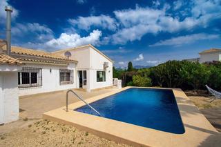 Chalet en L´Albir. Chalet independiente de 3 dormitorios, parcela de más de 900m2 p