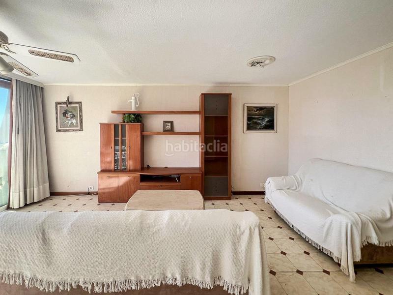 Foto 17c6dad0-3c73-472a-92d3-337d287dbc1d. Apartament amb piscina a Rincón Alto Benidorm
