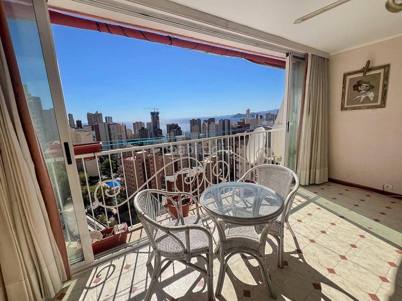 Foto 76f534fb-21a6-489b-a1ce-5d4e0edd4ef4. Apartament amb piscina a Rincón Alto Benidorm